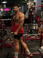 آموزش کیک بوکسینگ و دفاع شخصی کریم وند