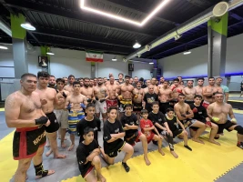 آموزش کیک بوکسینگ و دفاع شخصی کریم وند