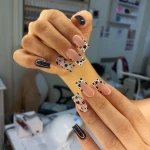 سالن زیبایی سفید