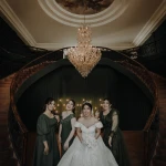 آتلیه نمای نزدیک