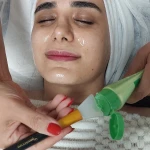 مرکز تخصصی فیشیال ارکیده سفید