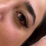 آرایشگاه زنانه ومرکز رنگ و مش عروس نوبخت