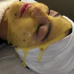  کلینیک پاکسازی و فیشیال پوست سالاری