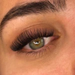 نمونه کار اکستنشن مژه با پرداخت هزینه مواد