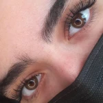 لوگوی اکستنشن مژه و لیفت  مژه و ابرو مینا خمسه