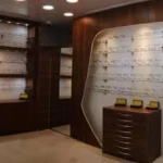 گالری عینک و عینک سازی و تعیین نمره چشم هانا