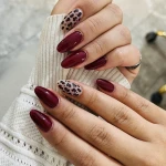 خدمات تخصصی ناخن فرمیسک