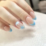 آموزشگاه و سالن زیبایی نادیا