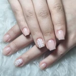 ناخن کاری کوثر