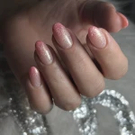 خدمات و آموزش تخصصی ناخن و مژه