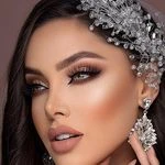 Vip آکادمی وسالن تخصصی زیبایی عروس هانیا