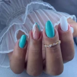 تصویر خدمات تخصصی و آموزش ناخن هانی