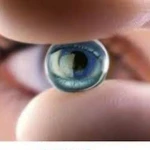 لوگوی چشم پزشکی و عینک چشم آذر- ساناز بازرگان