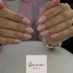 خدمات تخصصی کاشت ناخن سارا