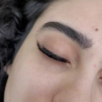 مرکز تخصصی کاشت و اکستنشن مژه شکوفه