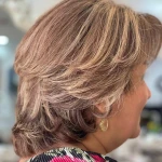 خدمات تخصصی رنگ و لایت مو مهناز میزرایی