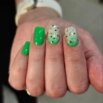 خدمات کاشت ناخن مرجان