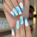  مرکز تخصصی کاشت ناخن و مژه لونا