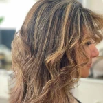 خدمات تخصصی رنگ و لایت مو مهناز میزرایی