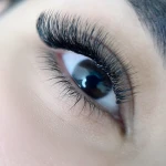 سالن تخصصی مژه نازلین ممانی