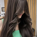 نمونه کار سالن زیبایی لئو متخصص لایت بدون دکلره