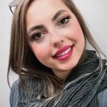 خدمات کاشت مژه و لیفت شبنم