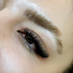 اکستنشن مژه و کاشت زهرا کاظمی