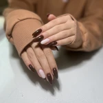 خدمات تخصصی ناخن نگین