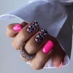 خدمات تخصصی ناخن و مژه شقایق میر