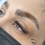 نمونه کار خدمات اکستنشن و لیفت مژه و ابرو بهاره