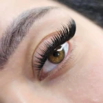 خدمات تخصصی اکستنشن مژه فرح
