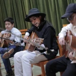 آموزشگاه موسیقی* ساز و آواز رسا*