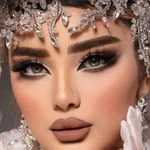 لوگوی سالن زیبایی ماه رویان