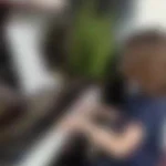 آموزشگاه موسیقی آواک