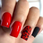 لوگوی خدمات تخصصی ناخن یارا