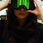 کلینیک معاینه چشم و عینک حکیم نور