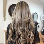 خدمات رنگ و کراتینه مو فرشته