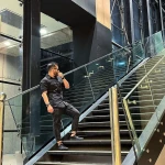 تصویر استودیو کادرشیم