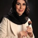 لوگوی سالن زیبایی و کاشت ناخن آنا