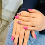 خدمات تخصصی ناخن فرمیسک