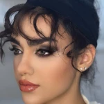 سالن زیبایی و خدمات تخصصی ناخن پرنیان