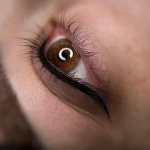 کاشت مژه و میکرو بلیدینگ رها