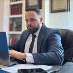 لوگوی امیرحسین رنجبرکهن وکیل پایه یک دادگستری