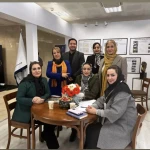 تصویر وکیل پایه یک دادگستری فرزانه گوشه