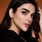 لوگوی آموزش و خدمات  آرایش دائم مهدیه یگانه