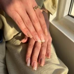 خدمات تخصصی ناخن آتوسا