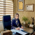 تصویر وکیل پایه یک  دادگستری پانیز میگلی