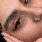 آموزش و خدمات تخصصی اکستنشن مژه غزال