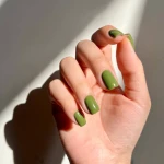 آموزش و خدمات کاشت ناخن گیسو