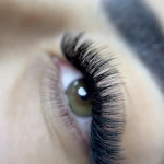 تصویر خدمات تخصصیِ اکستنشن مژه،کاشت،لیفت نگار